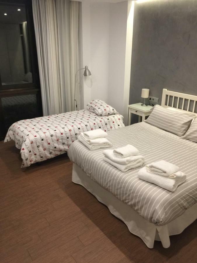 Boulevard Suite Cordova Esterno foto